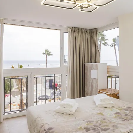 Cubo's Oceanview & Free Parking * Estepona