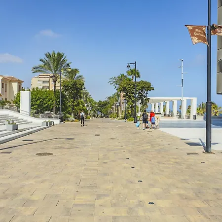 Appartement Cubo's Oceanview & Free Parking
