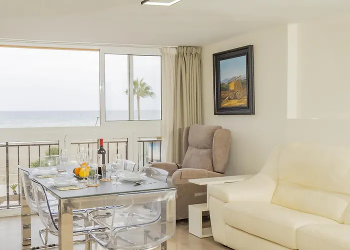 Apartamento Cubo's Oceanview Apartment&free Parking *