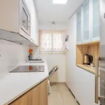 아파트 Cubo's Oceanview & Free Parking 에스테포나