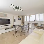 아파트 Cubo's Oceanview & Free Parking