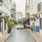 Cubo's Oceanview & Free Parking *