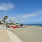 아파트 Cubo's Oceanview & Free Parking 에스테포나