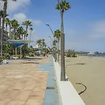 아파트 Cubo's Oceanview & Free Parking 에스테포나