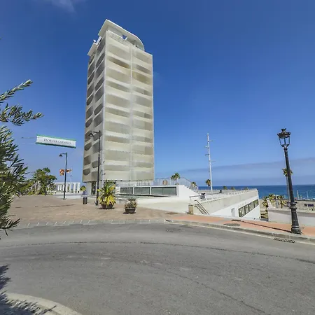 Cubo's Oceanview & Free Parking