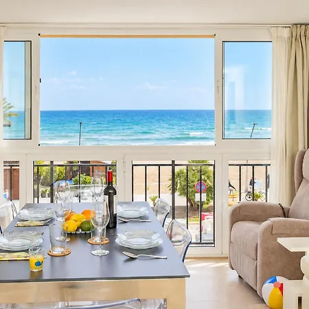 Cubo's Oceanview & Free Parking * Estepona
