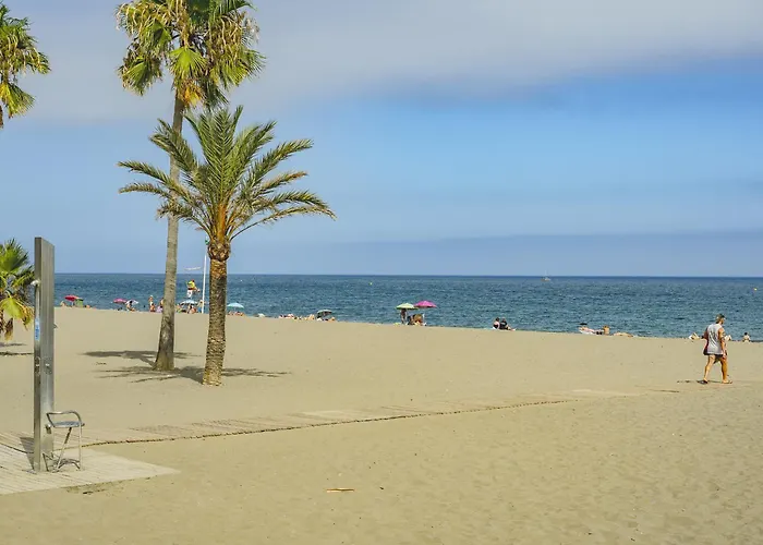 Cubo's Oceanview & Free Parking Apartment