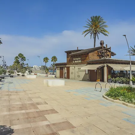 Cubo's Oceanview & Free Parking Apartment *