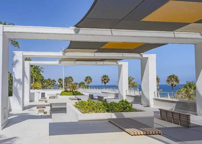 Cubo's Oceanview & Free Parking Appartement Estepona